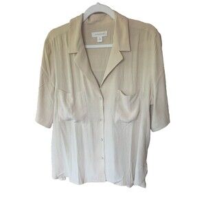 NWOT Treasure & Bond Short Sleeve Viscose Relaxed Fit Camp Shirt Size Medium